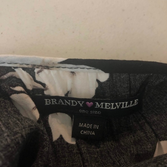 Brandy Melville Jada Black Floral Dress Babydoll - Picture 5 of 7